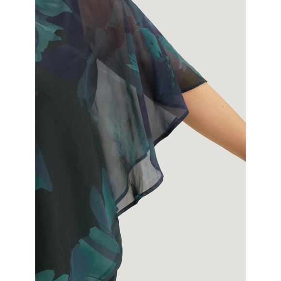 Size 18 - 20 • 2x • BloomChic • Floral Mesh Asymmetrical Dolman Sleeve Blouse - Picture 7 of 7